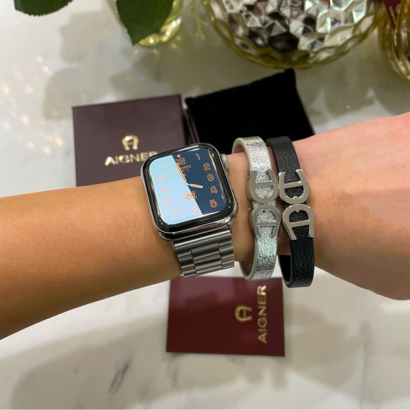 NEW ETIENNE AIGNER Togo Leather Double Tour Logo Bracelet - Picture 5 of 16